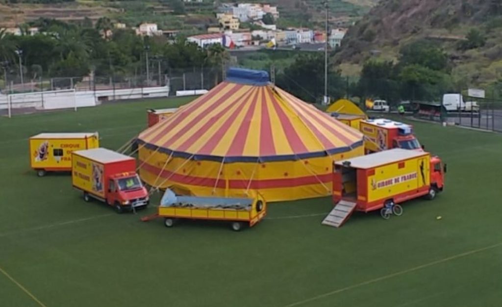 Vista aérea de la carpa del circo